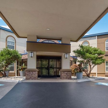 Surestay Plus Hotel By Best Western Elizabethtown Hershey Exterior photo