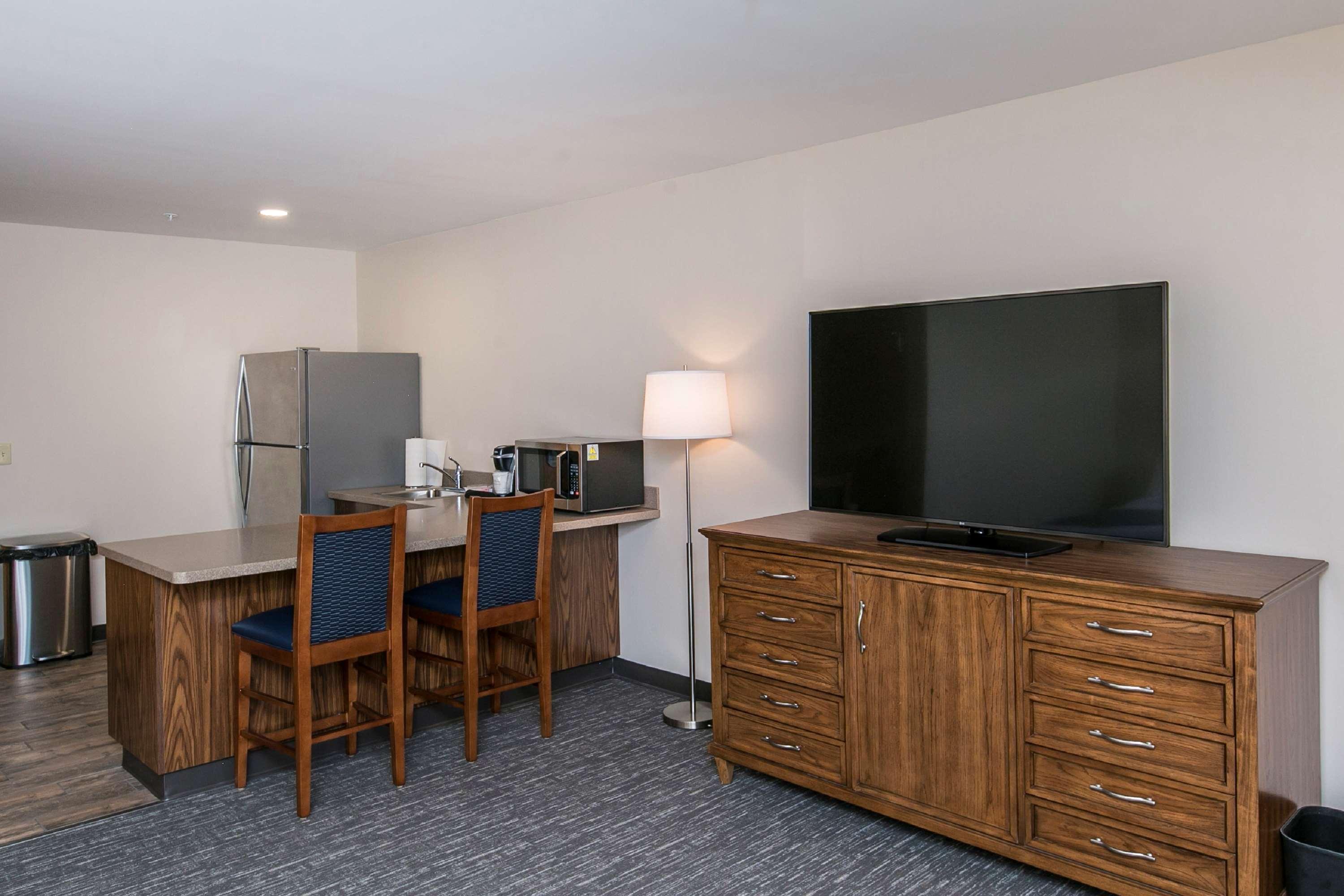 Surestay Plus Hotel By Best Western Elizabethtown Hershey Exterior photo
