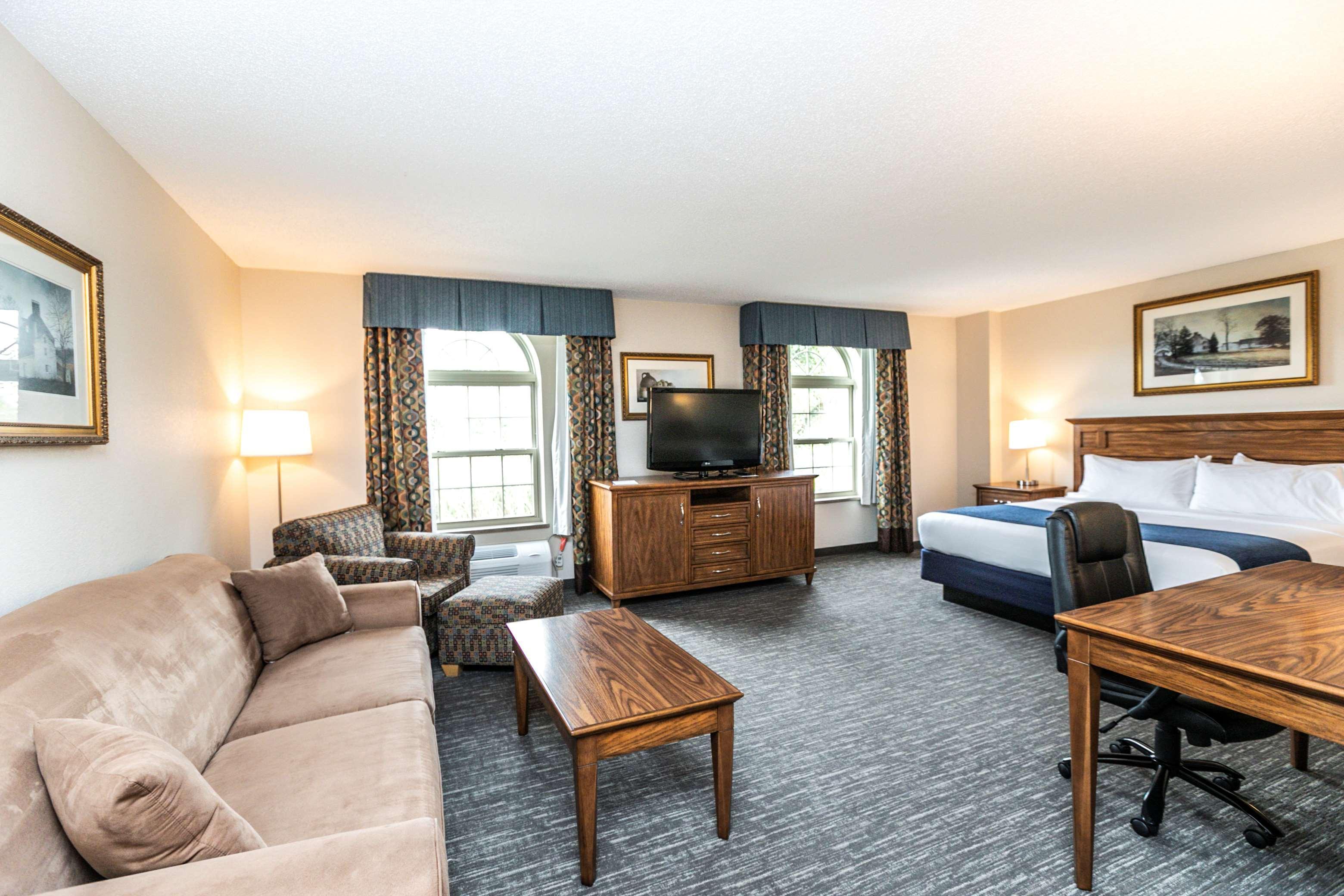 Surestay Plus Hotel By Best Western Elizabethtown Hershey Exterior photo