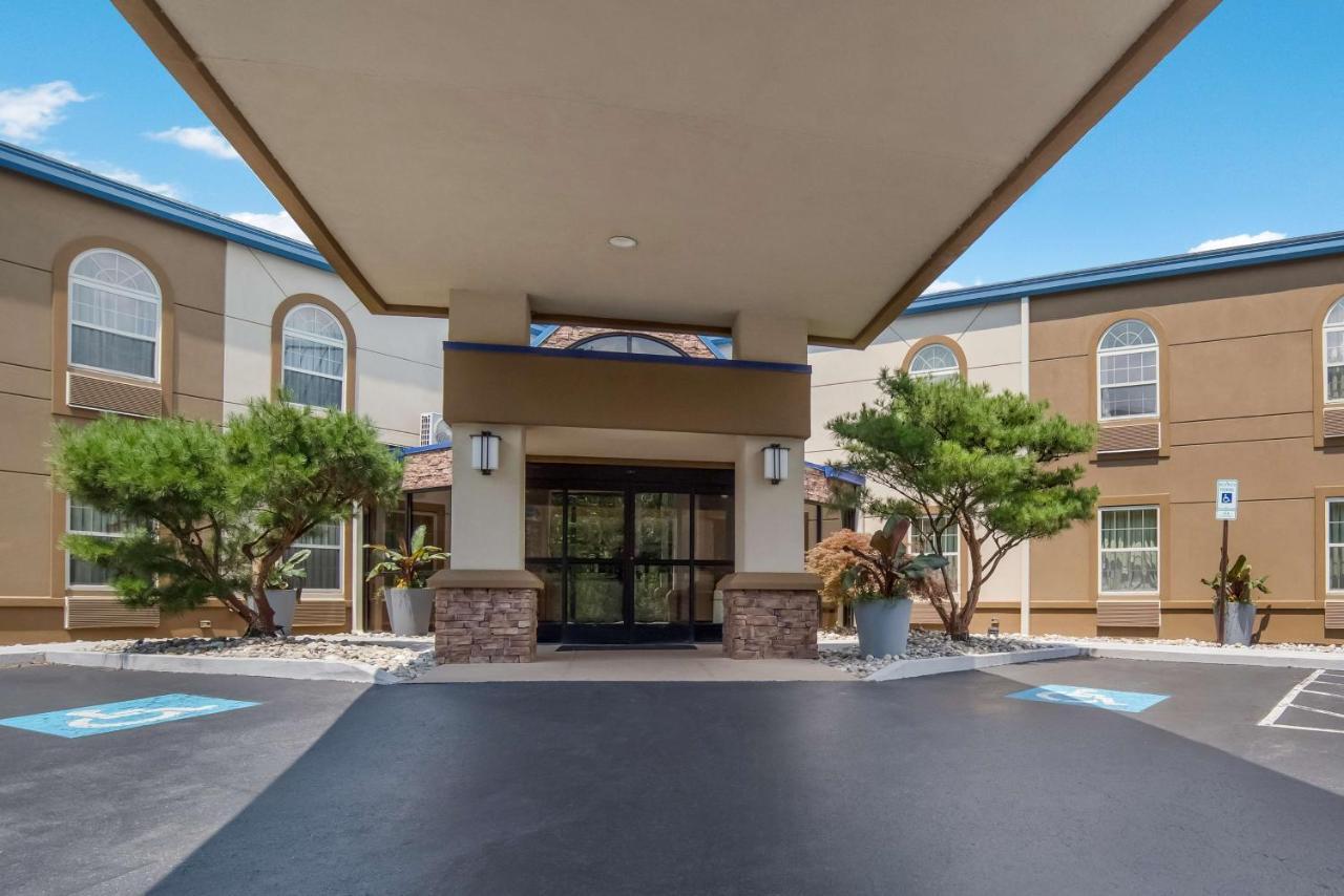 Surestay Plus Hotel By Best Western Elizabethtown Hershey Exterior photo