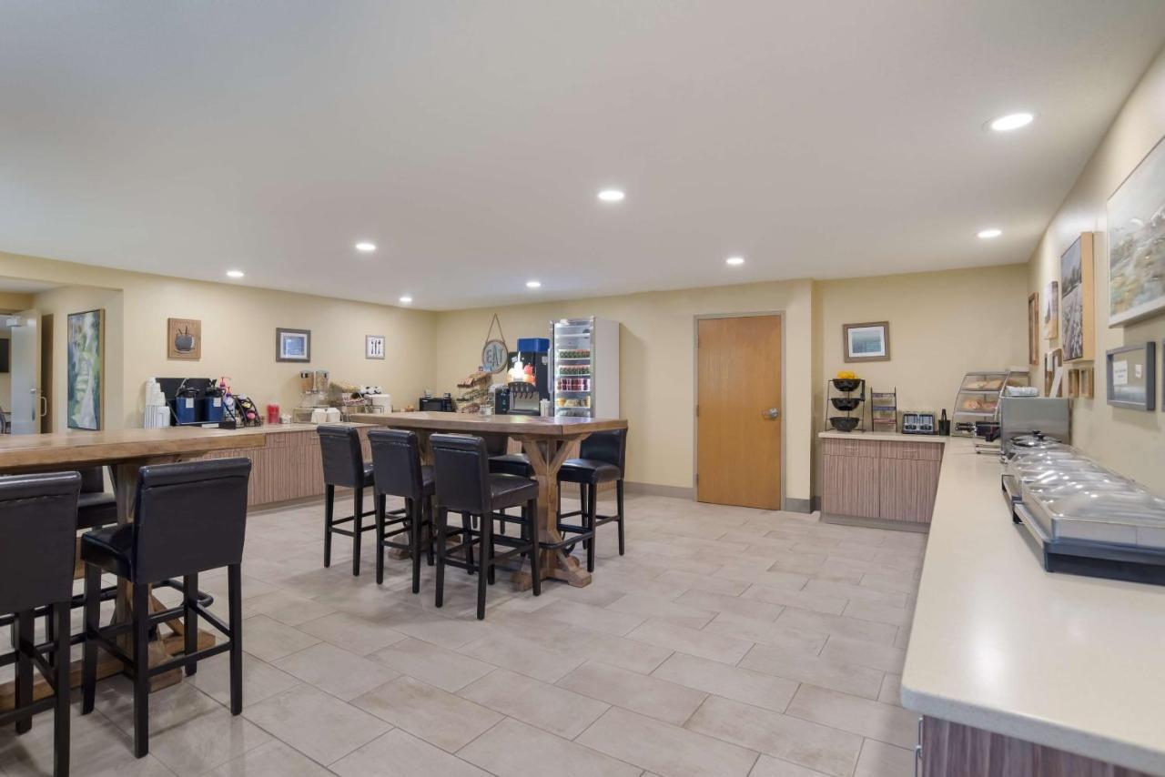 Surestay Plus Hotel By Best Western Elizabethtown Hershey Exterior photo