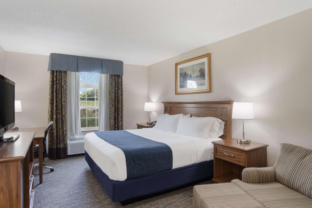 Surestay Plus Hotel By Best Western Elizabethtown Hershey Exterior photo