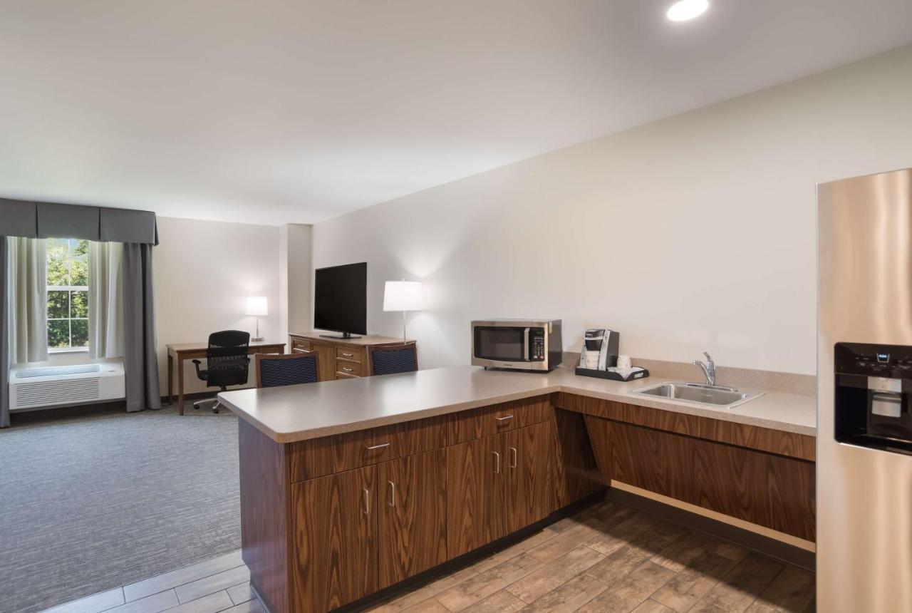 Surestay Plus Hotel By Best Western Elizabethtown Hershey Exterior photo
