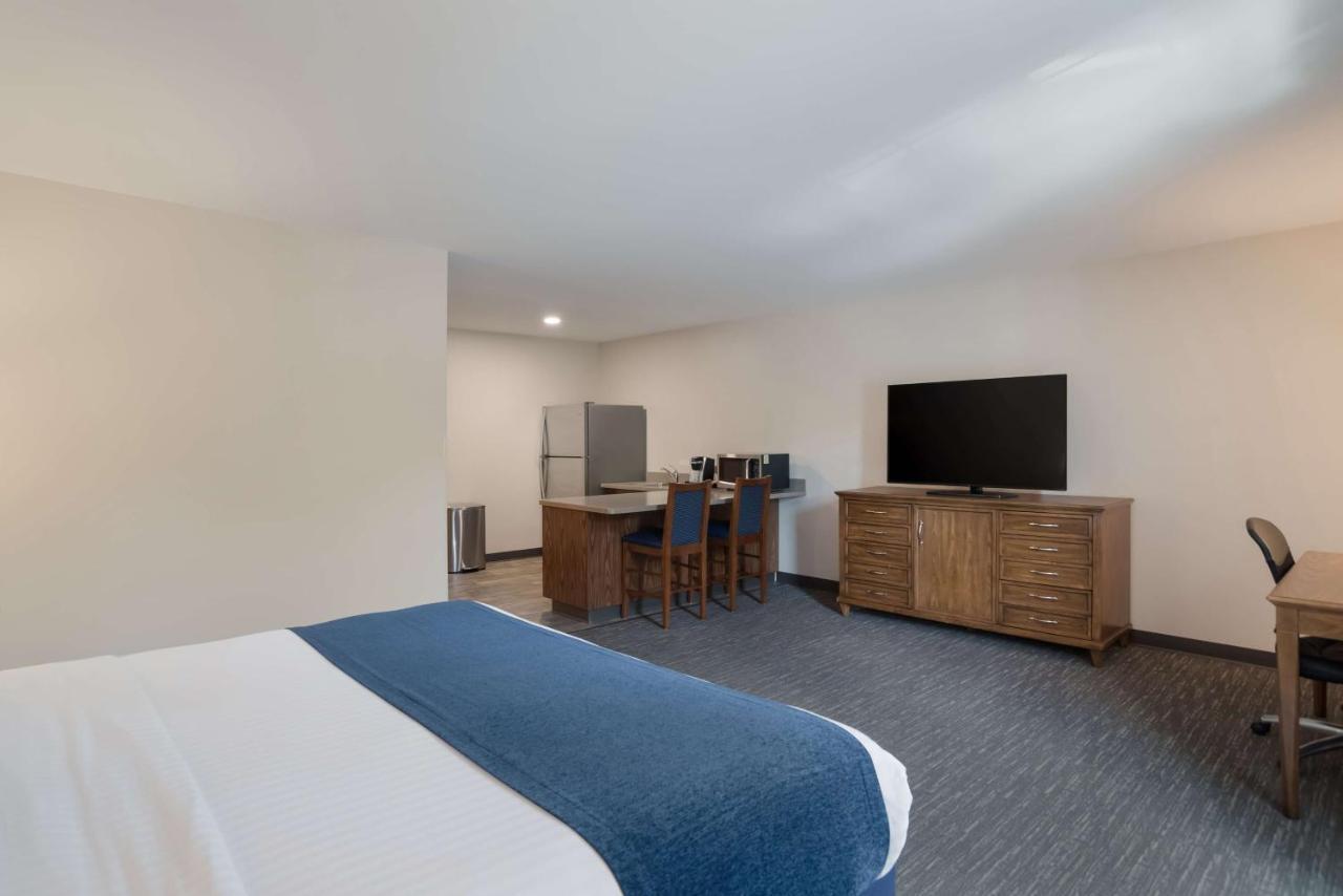 Surestay Plus Hotel By Best Western Elizabethtown Hershey Exterior photo